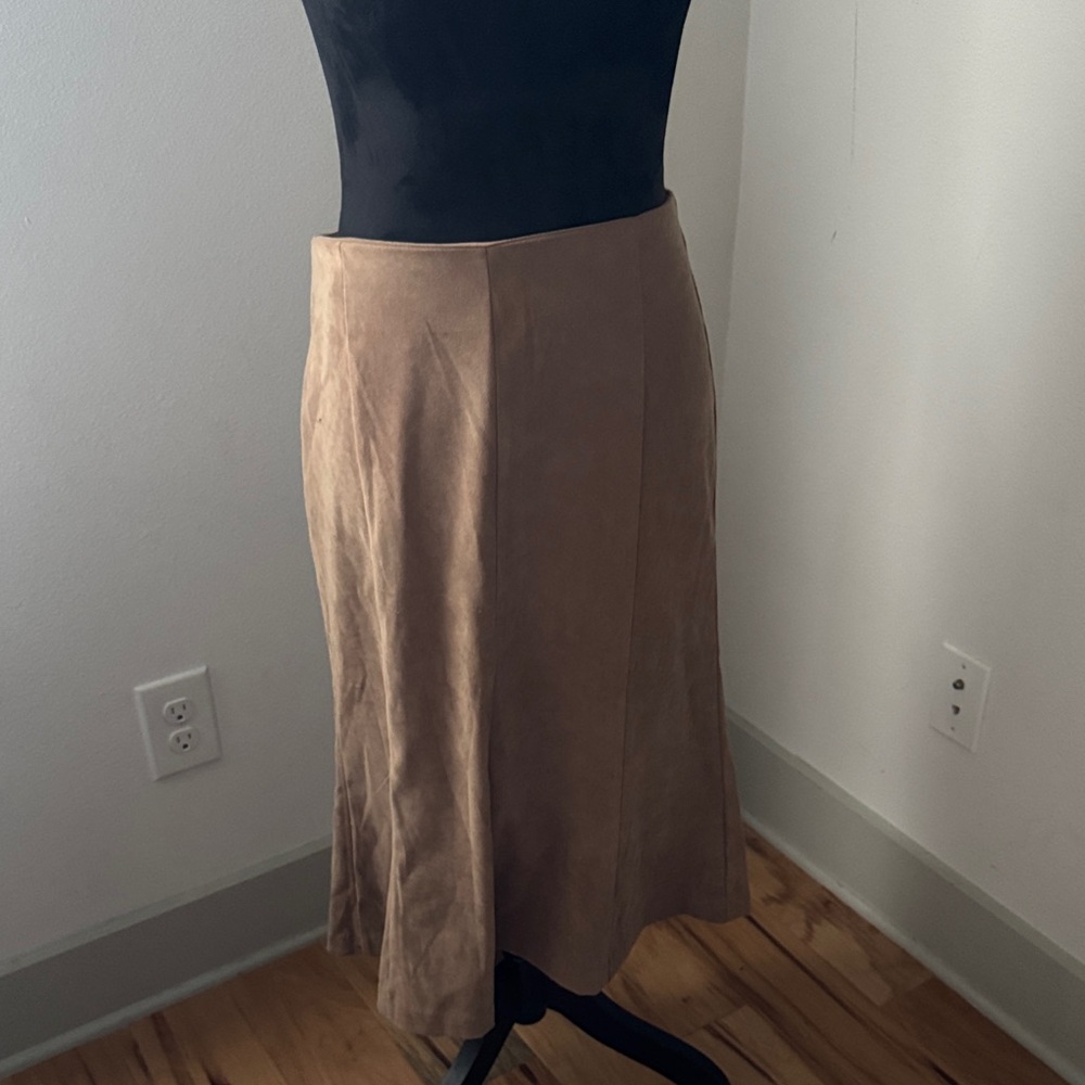 Metro Girl faux suede Tan Suede Skirt‎ flat front back zipper Sz 12